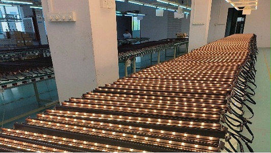 楼体亮化设计方案：不同部位用什么灯具